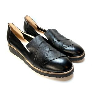 Django & Juliette Omelie Slipon Wrap Shoe | 42